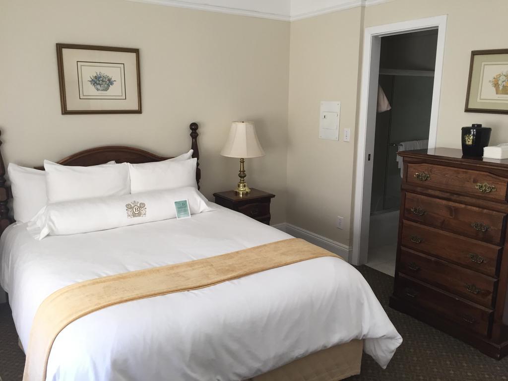 Standard Queen Room,255356205:JPEG